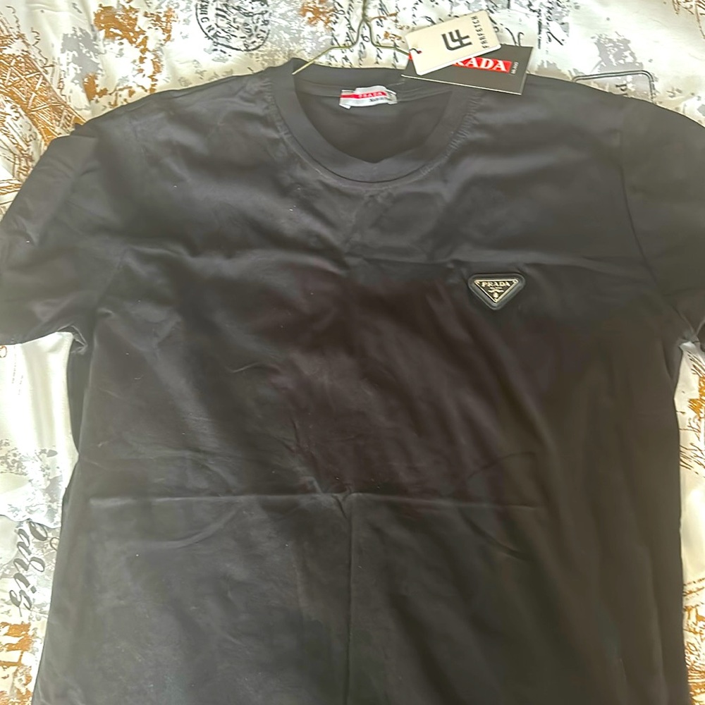 Prada T shirt Brand new XL